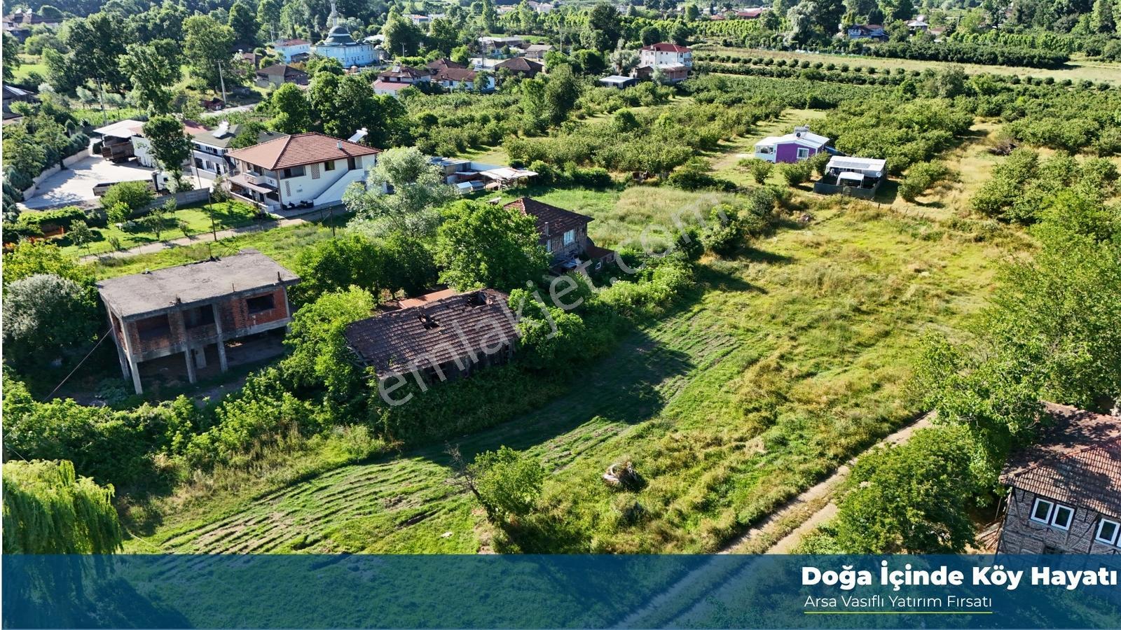 Yuşa Özel'den Hendekte Cadde Girişli 120 M² Yatırımlık Arsa