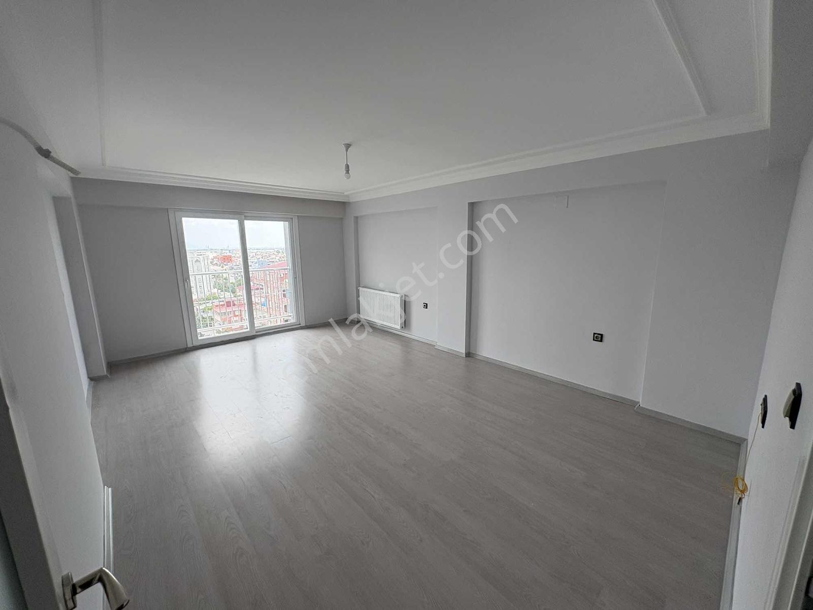Kozan Yolu Üzeri Kiralık 3+1 K.m Geniş Daire - Görsel 18