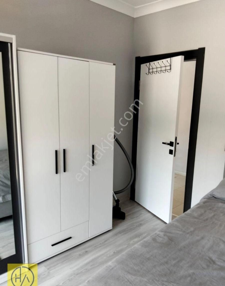 Komisyondan İndirimli; Faturalar Dahil Eşyalı Katta Kiralık 1+1 Daire - Görsel 19