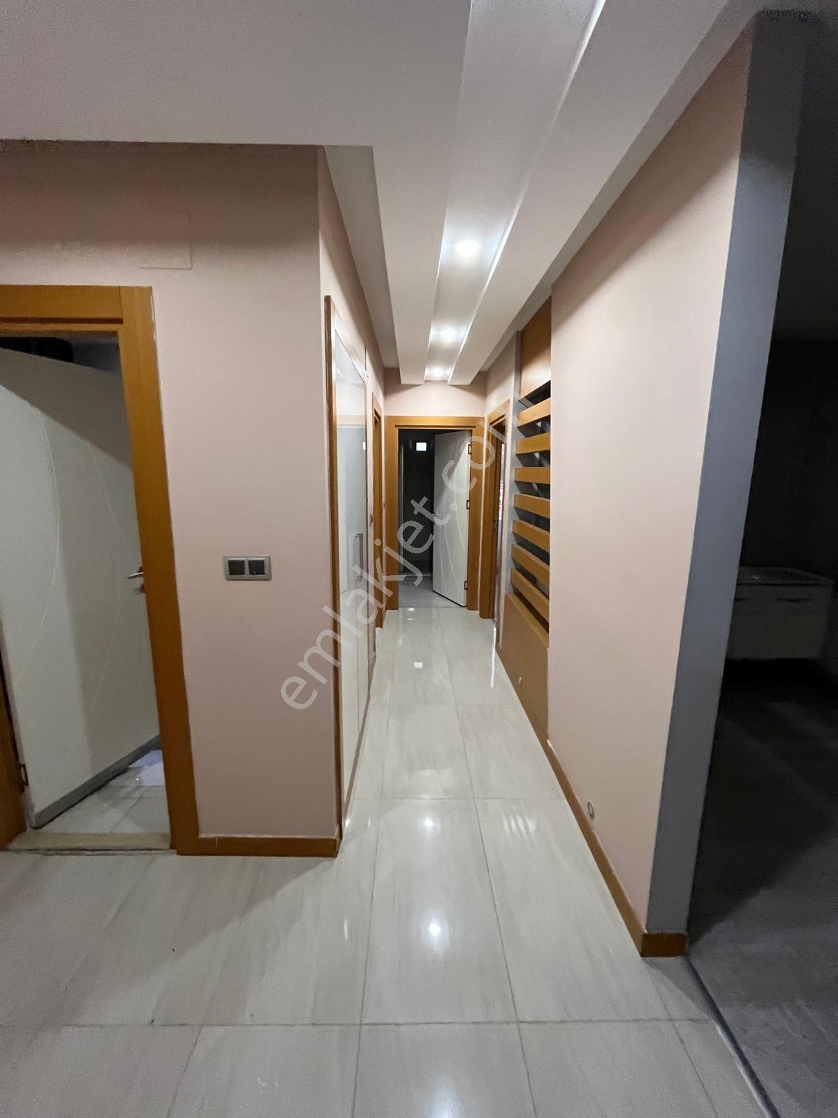 Öğretmenler Blv.yeşil Fırın Yanısatlık 3+1 İskanlı Site Ful Daie - Görsel 13