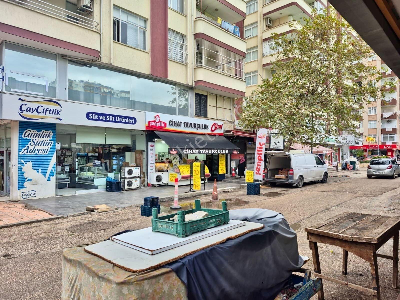 Toros Kenan Evren Blv.240 M2 Satlık Dükkan+bodrum Pazar Yanı - Görsel 11