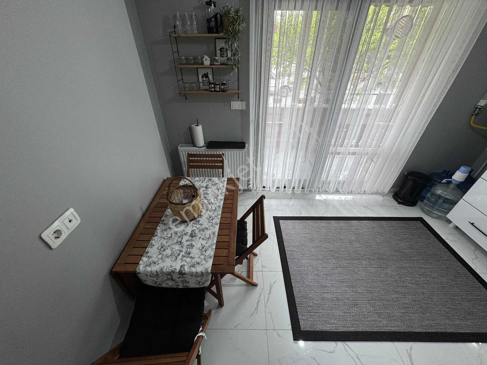 Öğretmenler Mahallesi Eşyalı Ve Krediye Uygun 3+1 Villa - Görsel 46