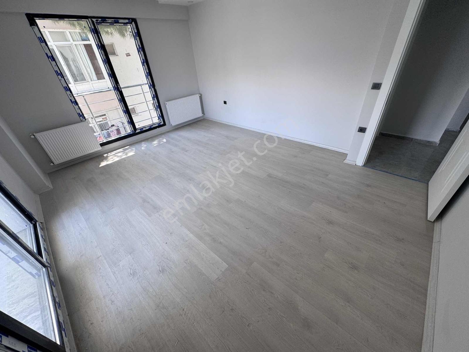 Çankaya Gayrimenkul'den Bahçelievlerde 120 M2 2+1 Daire - Görsel 27