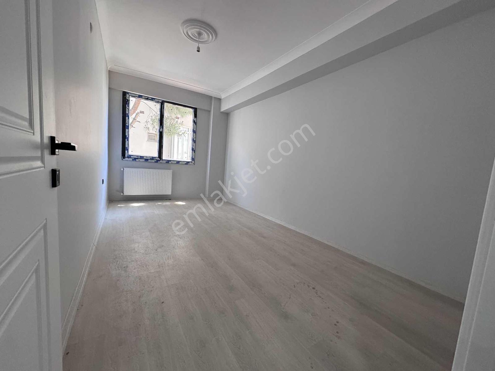 Çankaya Gayrimenkul'den Bahçelievlerde 120 M2 2+1 Daire - Görsel 23