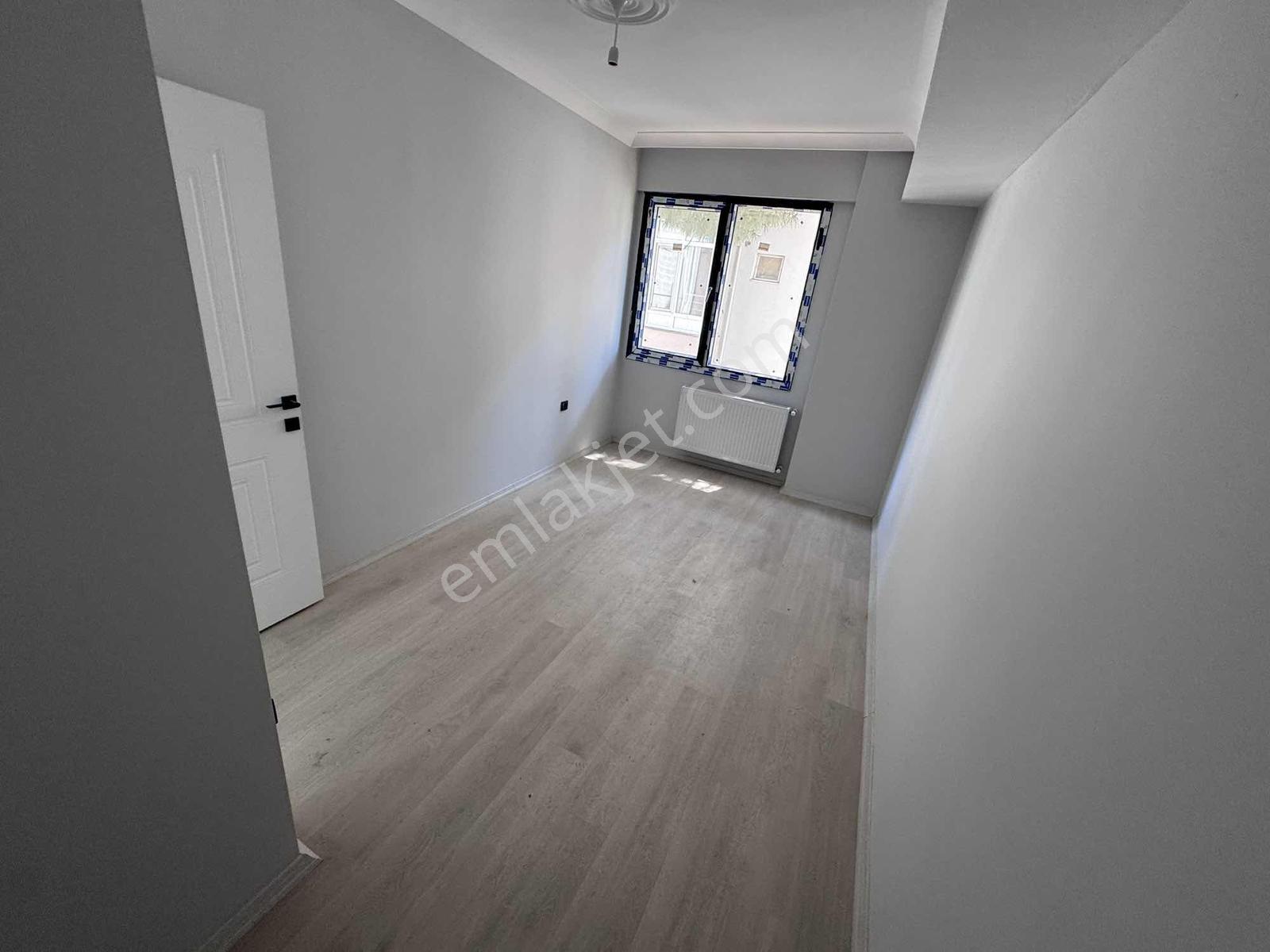 Çankaya Gayrimenkul'den Bahçelievlerde 120 M2 2+1 Daire - Görsel 30