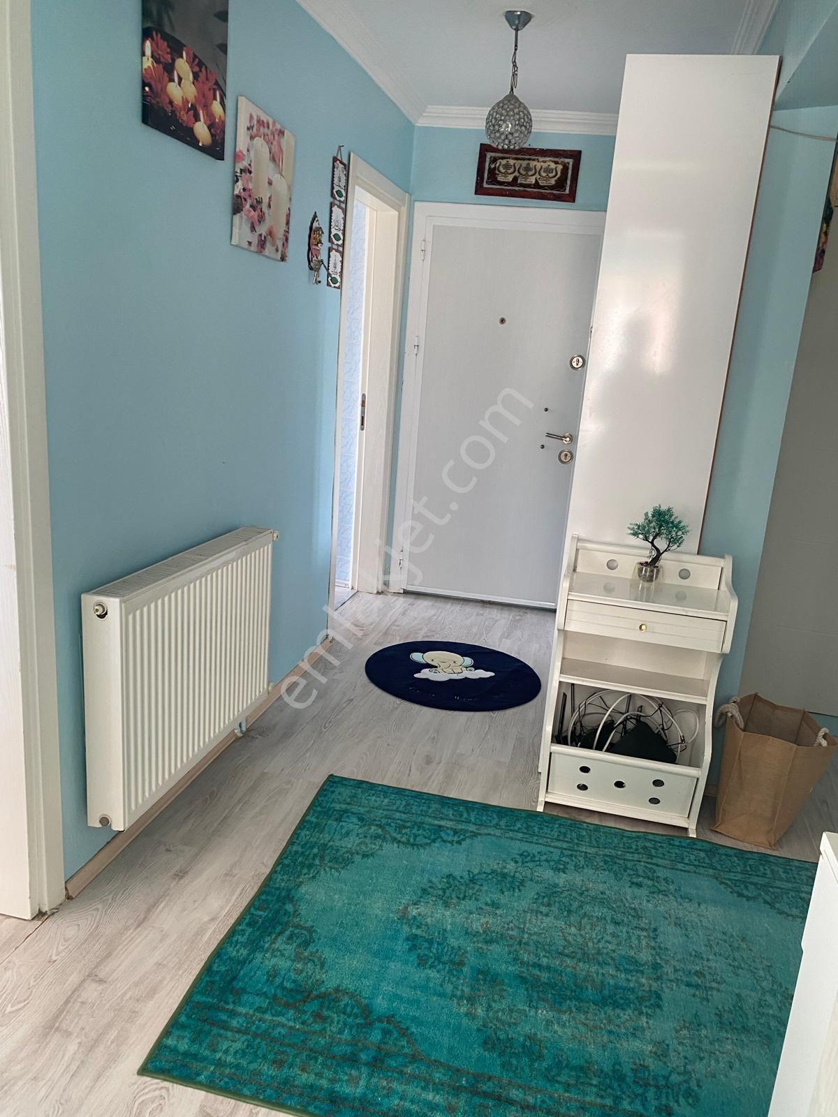 Altınıvada Eşyalı Kiralık 2+1 Daire - Görsel 8