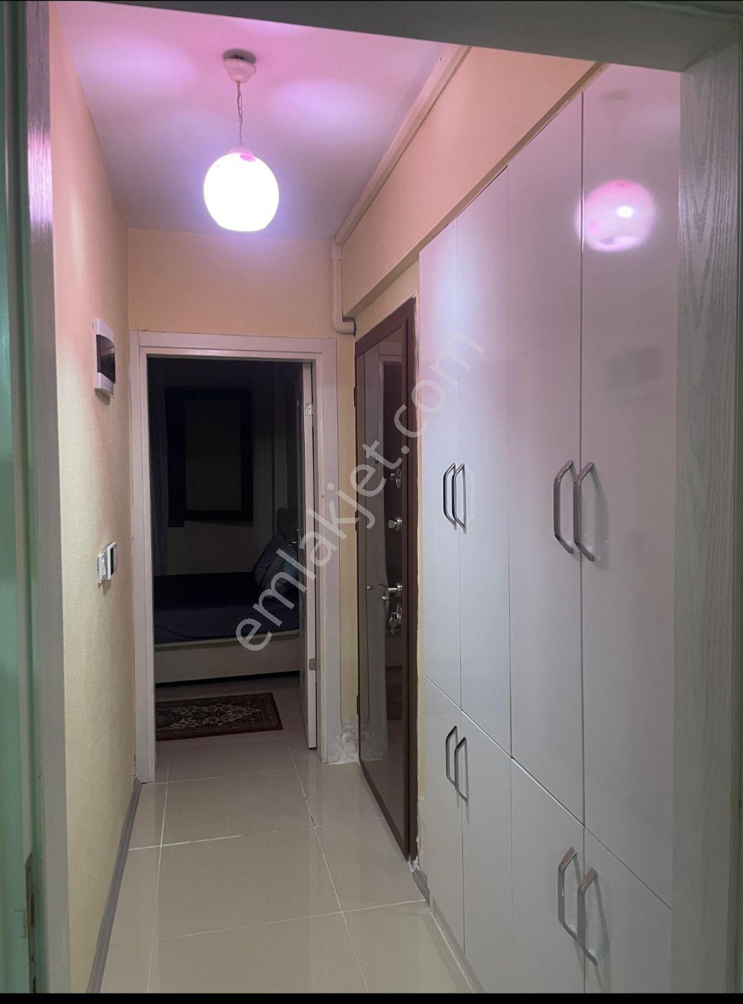 Cumhuriyet İlk. Civarında İçi Yeni Eşyalı Kiralık 1+1 Daire - Görsel 5