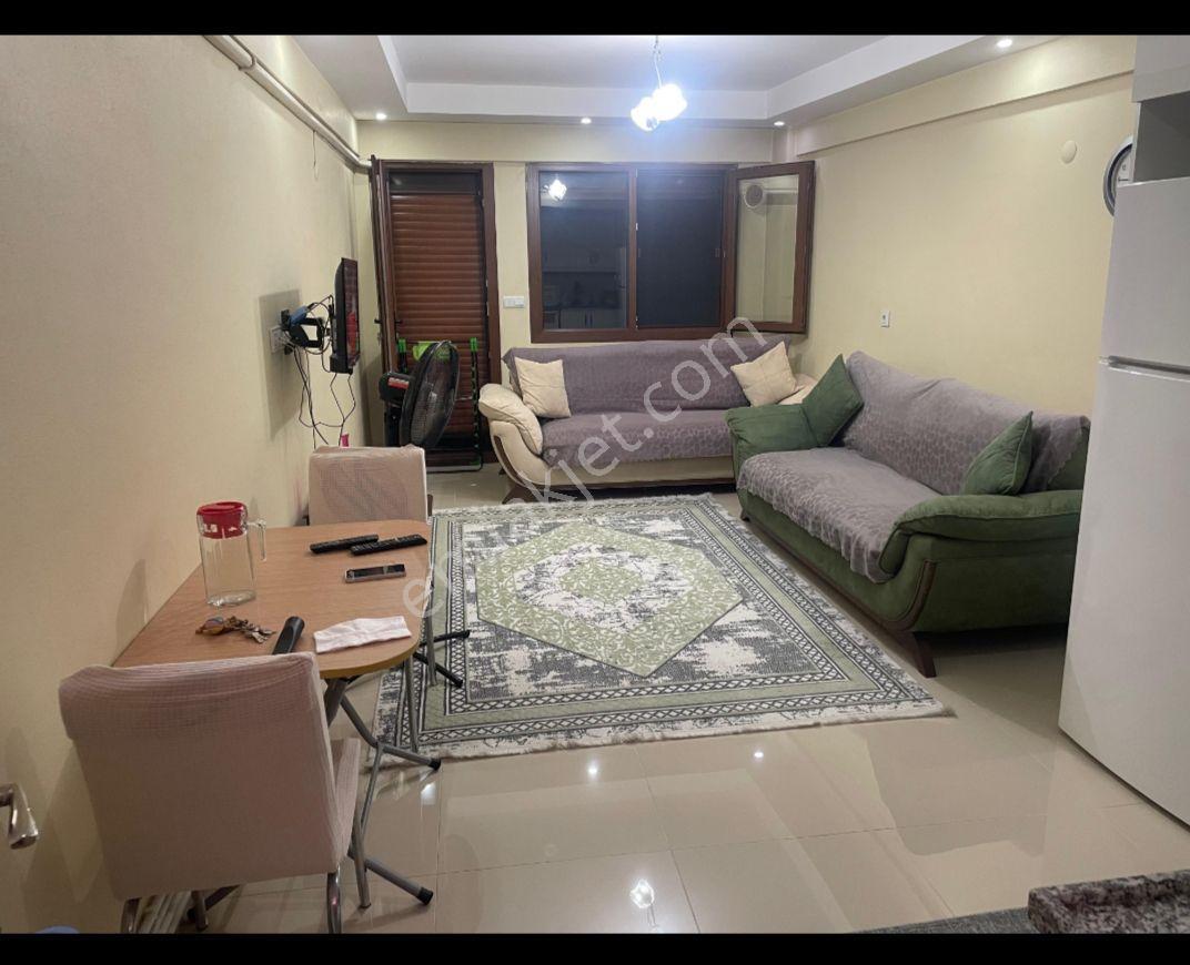 Cumhuriyet İlk. Civarında İçi Yeni Eşyalı Kiralık 1+1 Daire - Görsel 2
