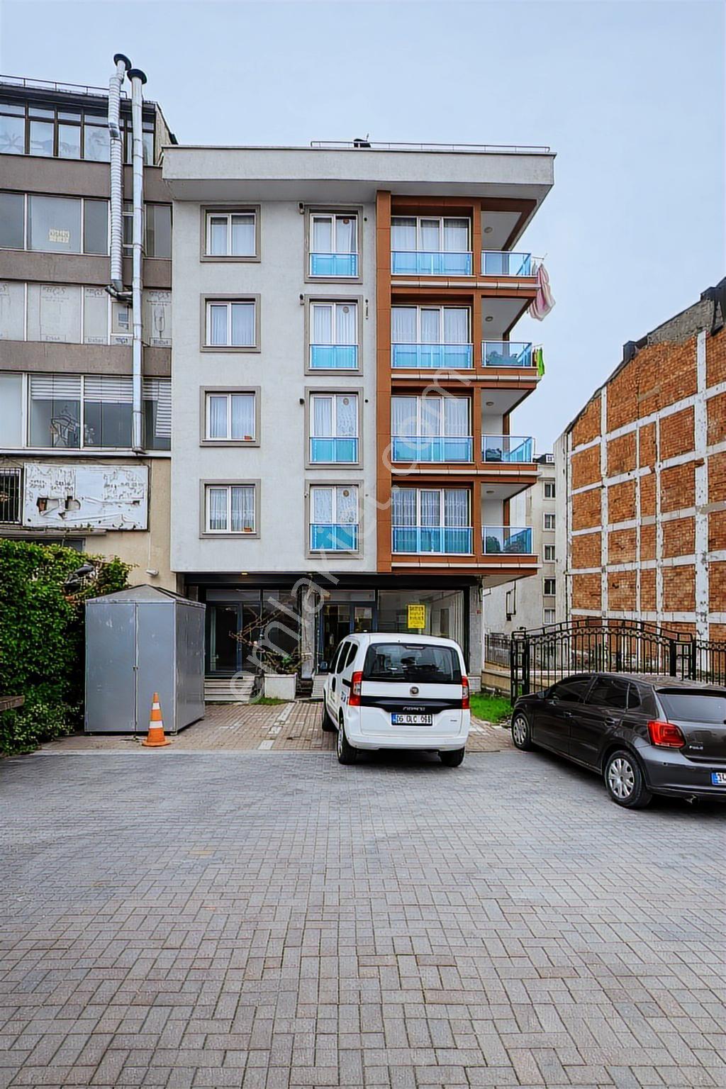 Beylikdüzü Yakuplu'da 121 M² Geniş Cepheli Satılık Dükkan - Görsel 10