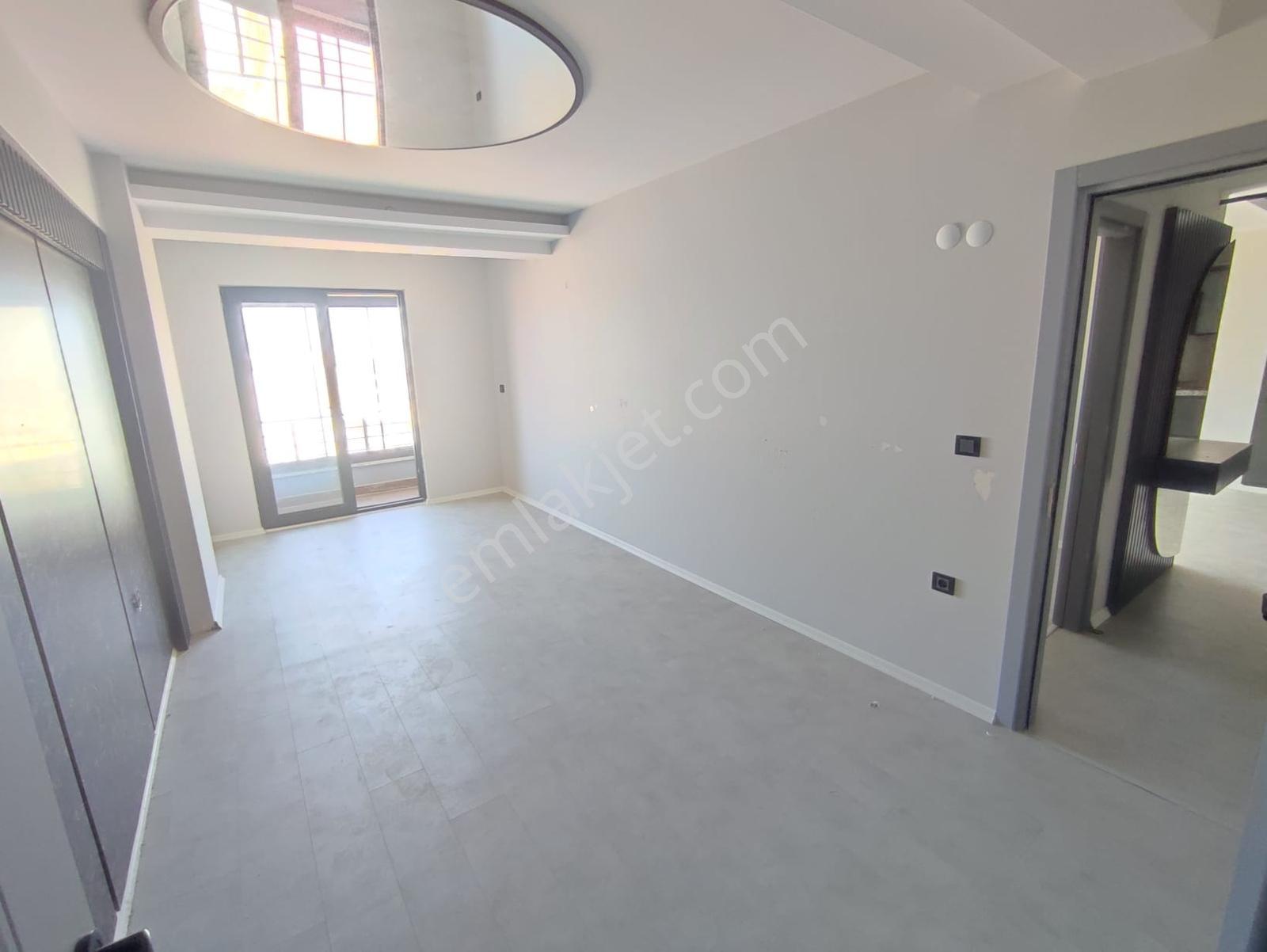Remax Parladan İstikal Mahallesinde Satılık 2+1 Daire - Görsel 7