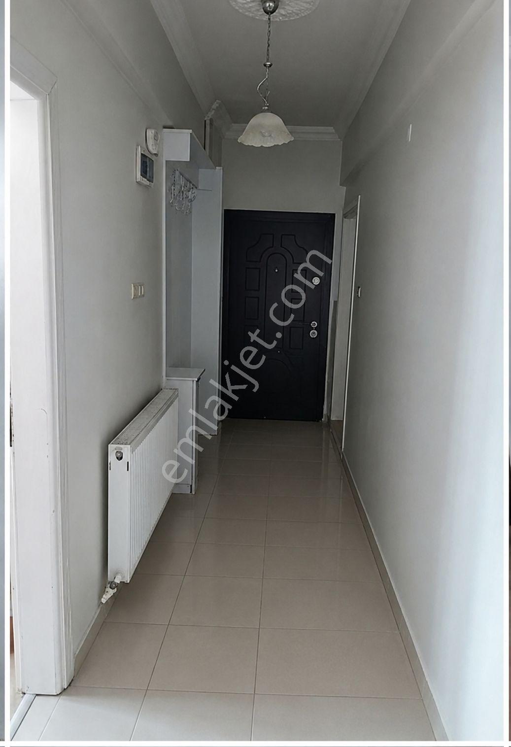 Almus Merkezde Sahibinden Arakat Bakımlı Daire - Görsel 5
