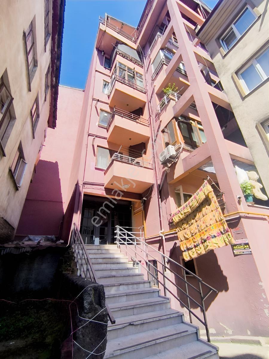 Bartın Merkez Çarşı İcerisinde Satılık 140m2 3+1 Daire - Görsel 15