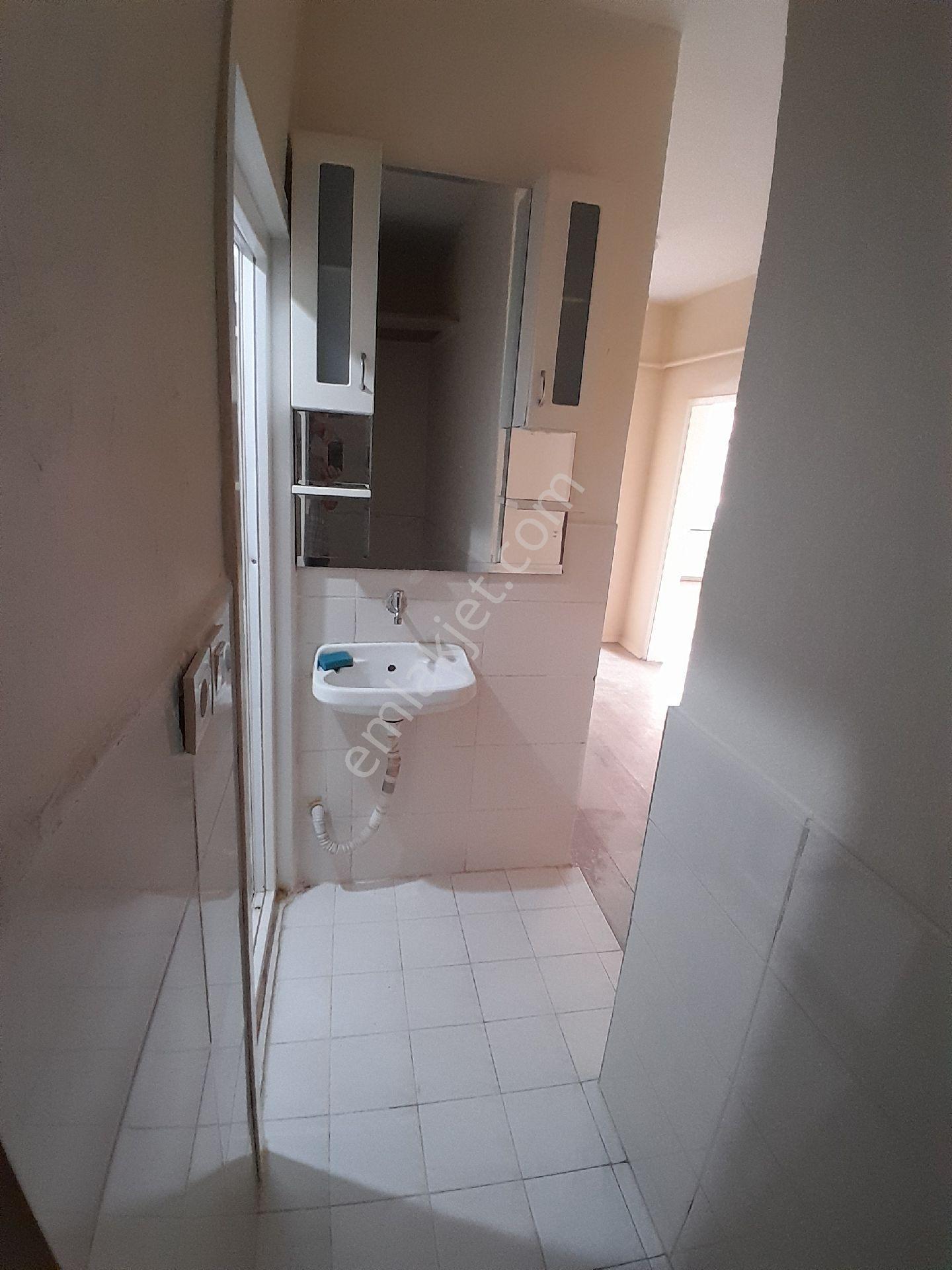 Satılık Yüksek Giriş Daire Sultangazi Cebeci Mah Kartal Emlaktan - Görsel 32