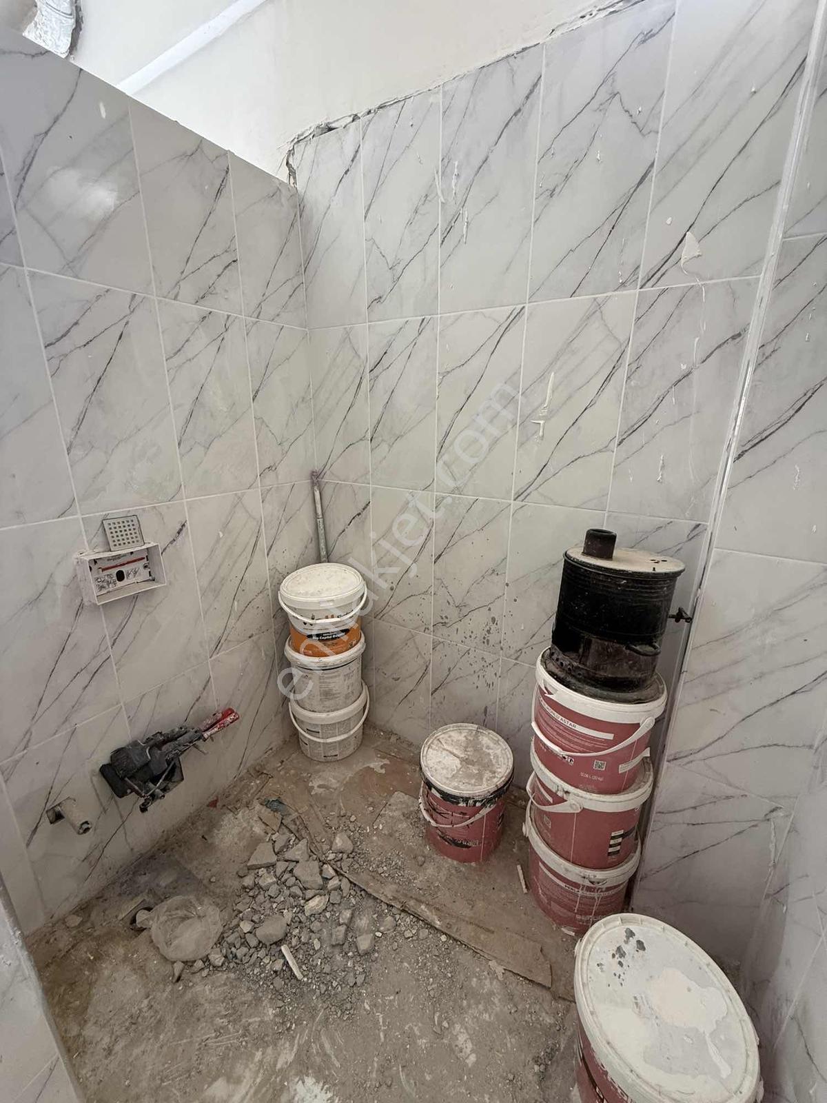 Metyapı Gayrimenkul'den Ana Cadde Üzeri 150 M2 Satılık Dükkan - Görsel 4