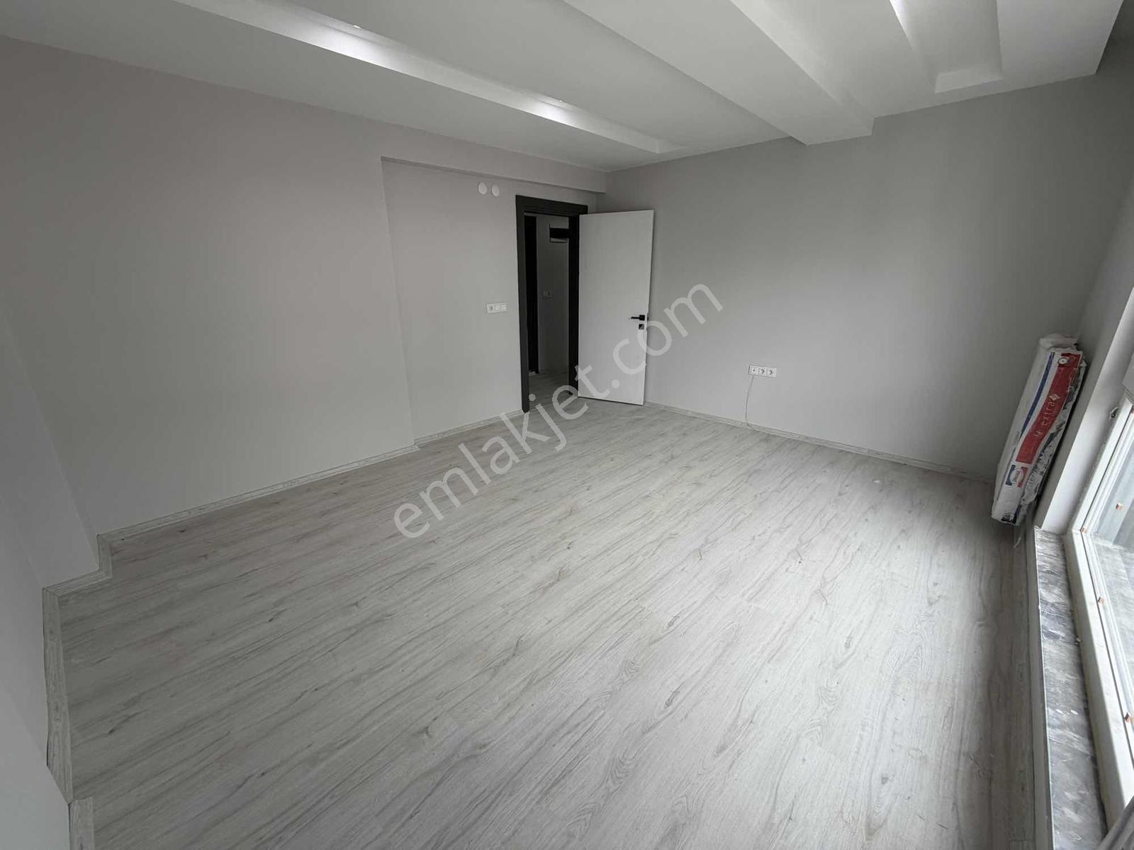 Tramvaya Ve Anayola Yakın Ebeveyn Banyolu 2+1 Sıfır Daire - Görsel 23