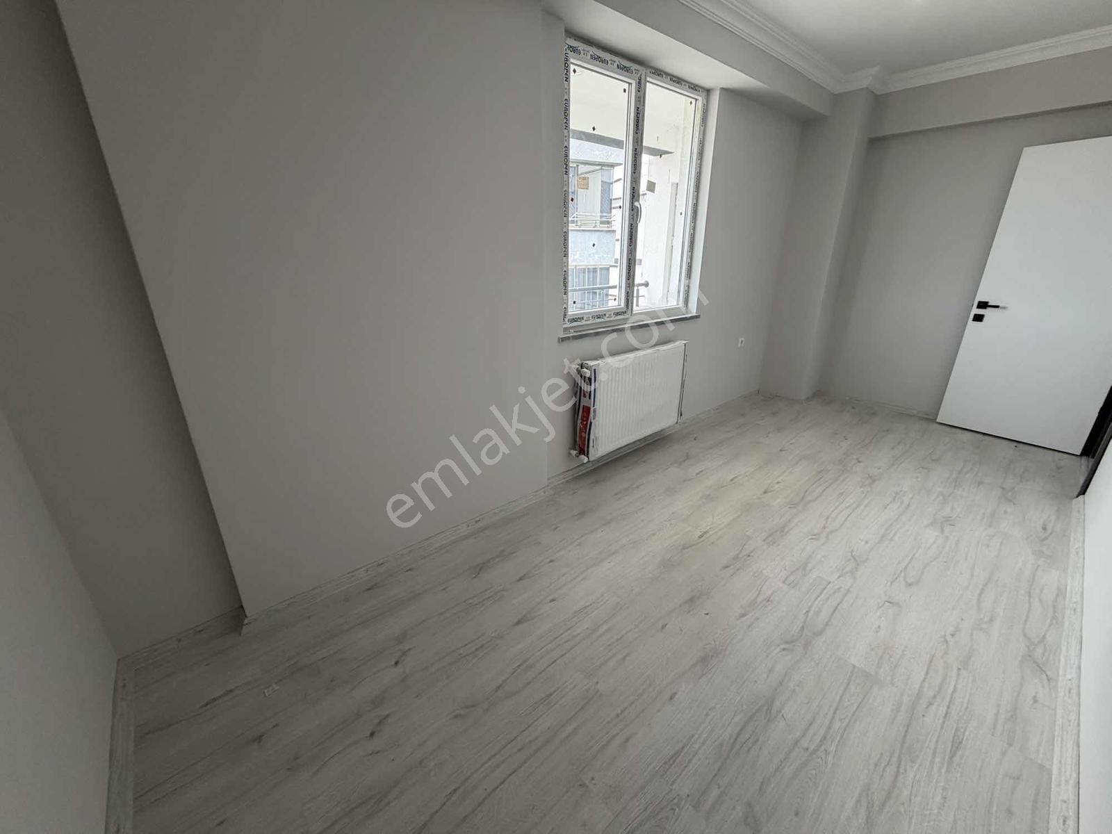 Tramvaya Ve Anayola Yakın Ebeveyn Banyolu 2+1 Sıfır Daire - Görsel 11