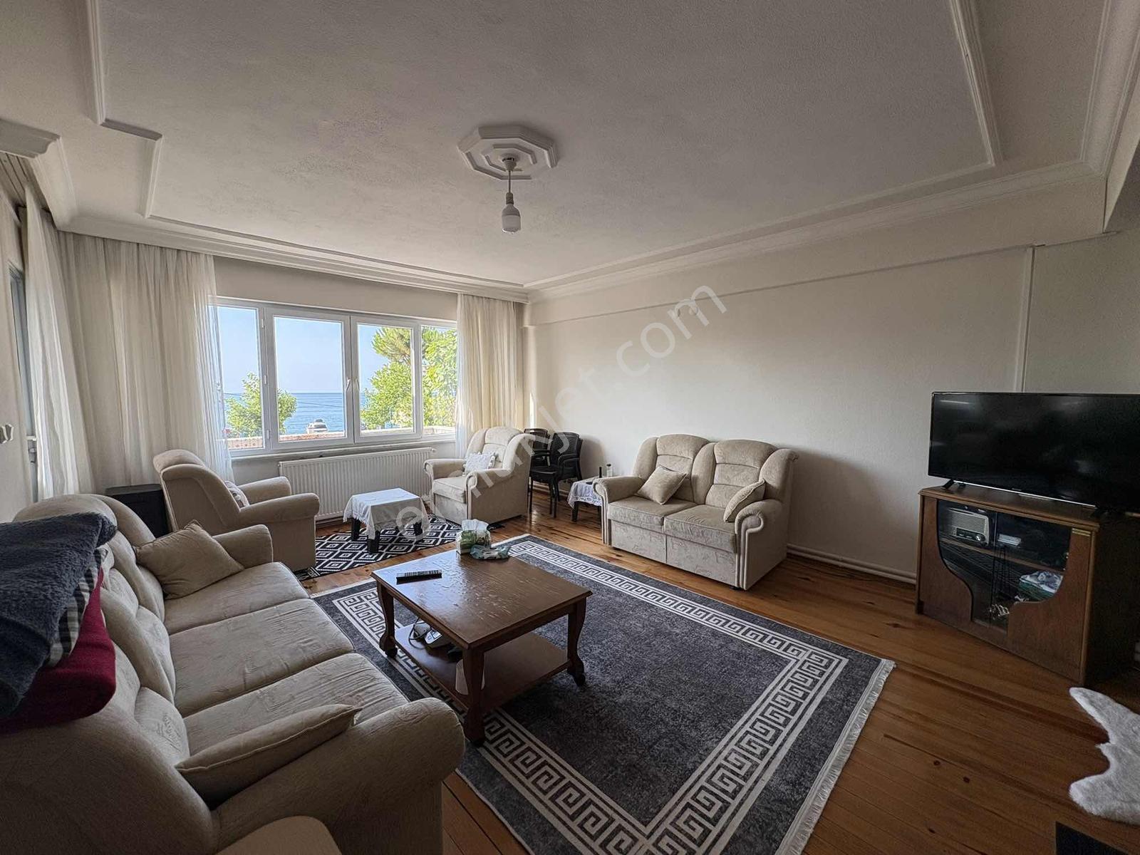 Türkan Emlaktan Gebeşte Denize 50 M Triplex Villa - Görsel 13