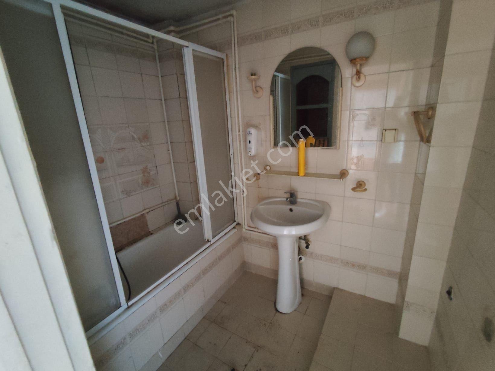 Kocamustafapaşa Silivrikapi Vidin Cad 3+1 Kat 2 Çıftcephe Satılık Daire - Görsel 22