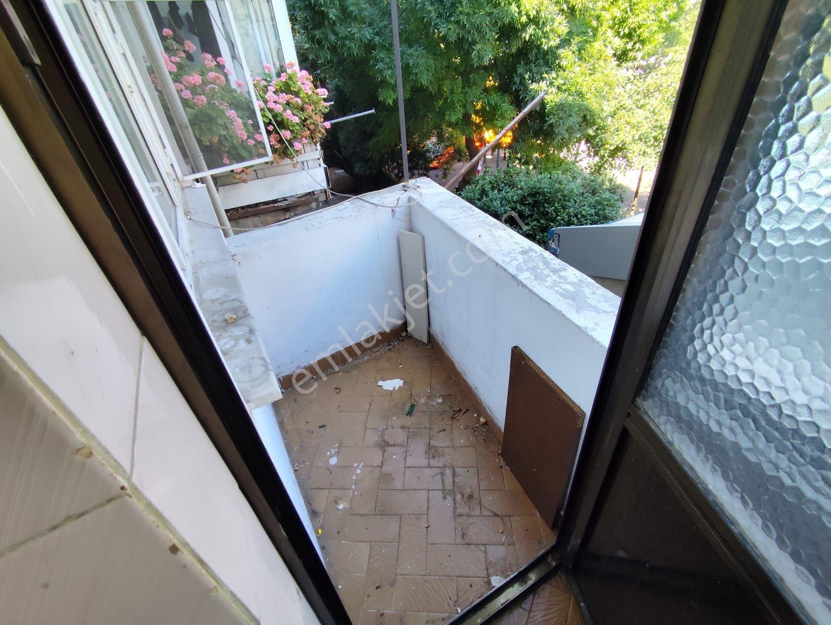 Kocamustafapaşa Silivrikapi Vidin Cad 3+1 Kat 2 Çıftcephe Satılık Daire - Görsel 25