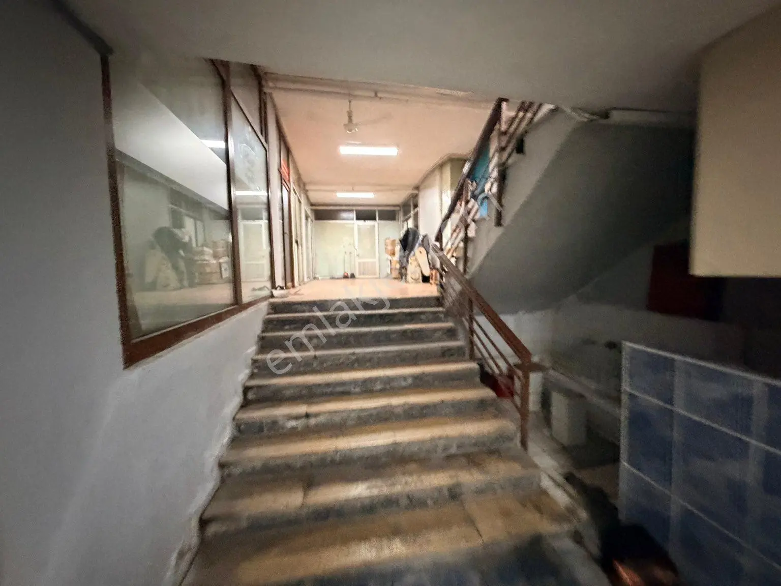 Tekirdağ Süleymanpaşa Yavuz Mahallesi Bayol Pasajı Kiralık 25 M² Dükkan - Görsel 25
