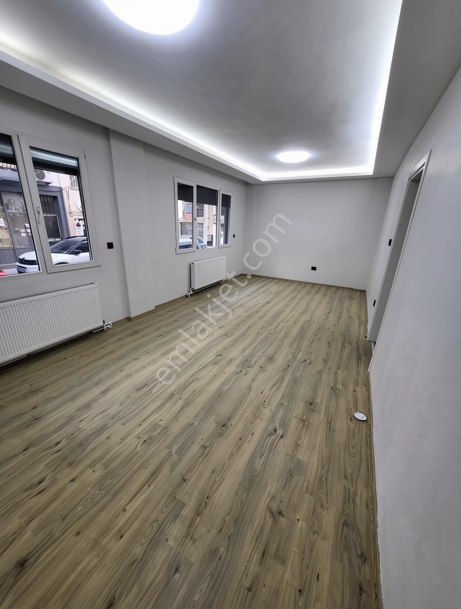 Turpa'dan Şirinyer Merkez Noktada Giriş Kat Satılık 3+1 Daire