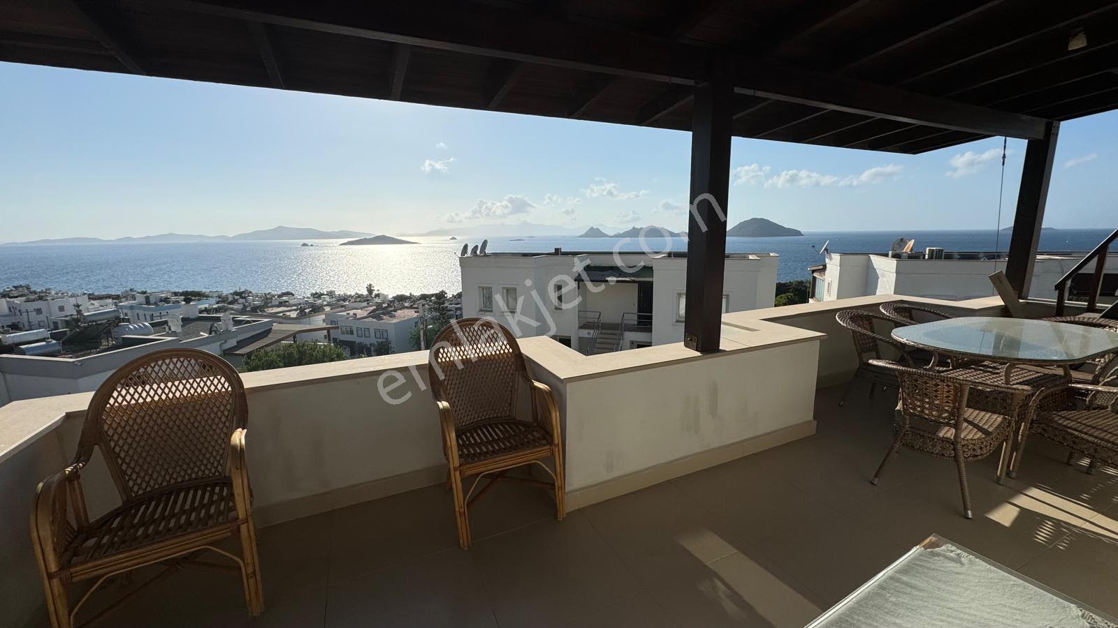 Turgutreis D-marin'e Yakın Deniz Manzaralı 4+1 Kiralık Daire