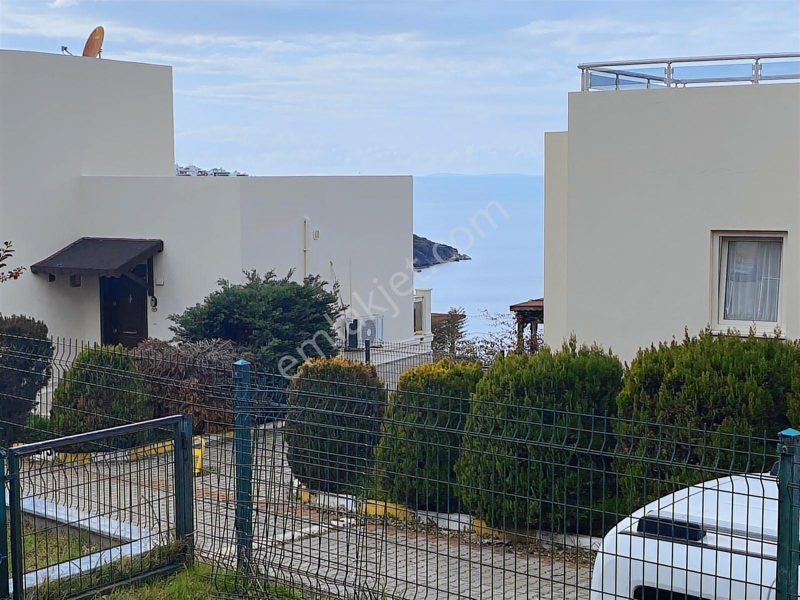 Muğla Bodrum Milas Boğaziçi Adabükü Plajlı Sitede Bahçe Katı - Görsel 18