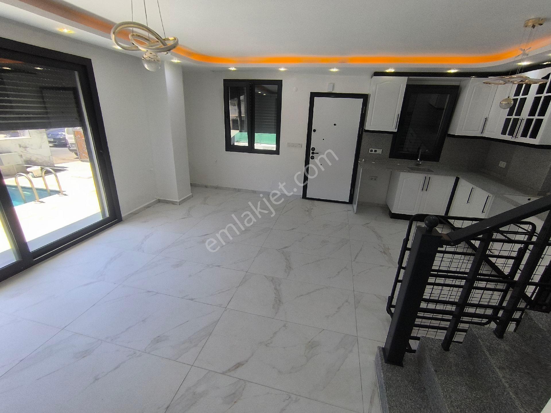 🏡🇹🇯didim'de Satılık Havuzlu Deniz Manzaralı 3+1 Villa - Görsel 9