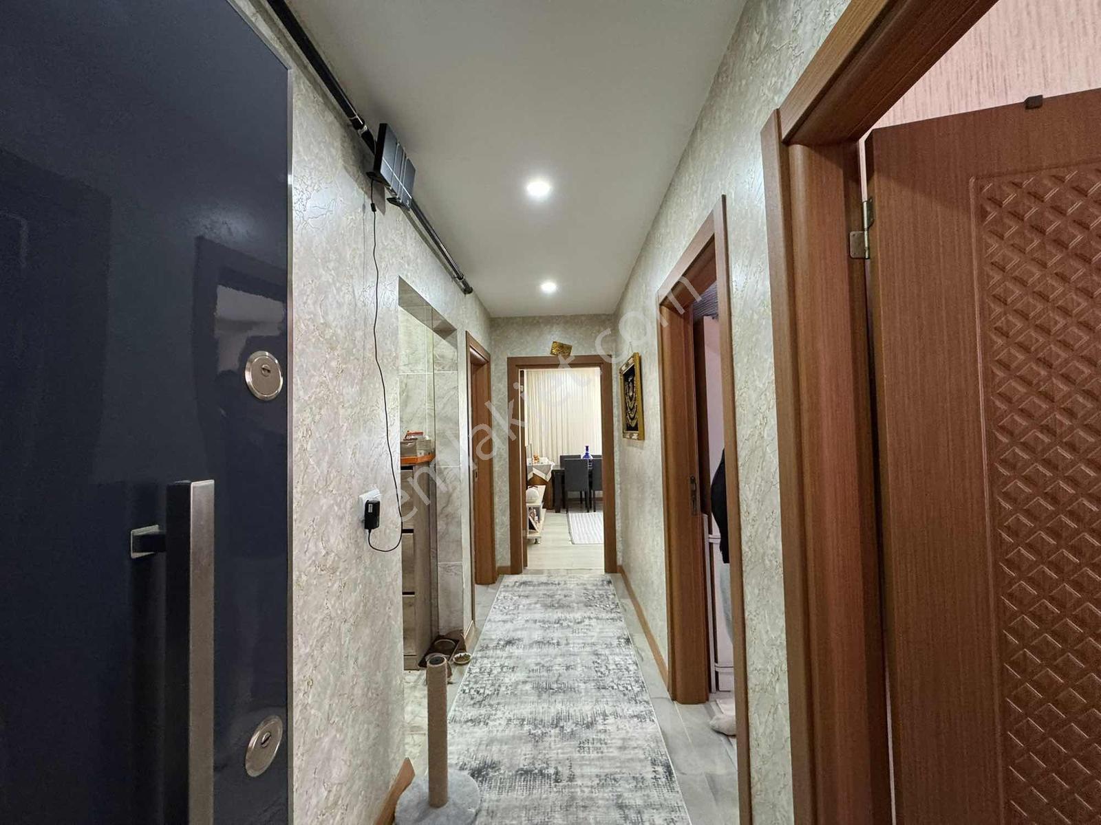 Ze/max^tan Gültepe Mah. Erkul Sitesinde Kiralık 2+1 Giriş Daire - Görsel 26