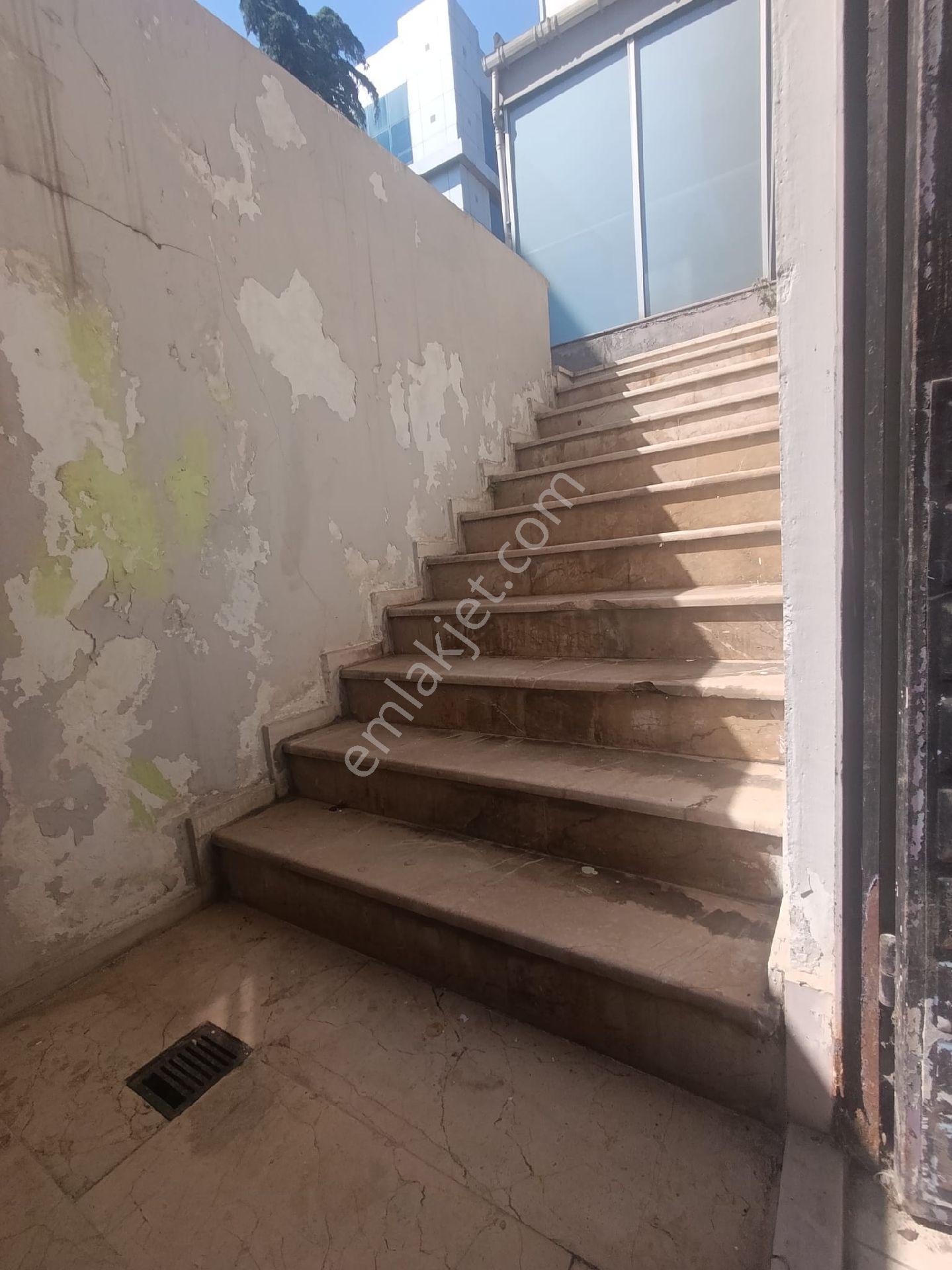 Kavacık Merkezde 110 M Depo Ofis - Görsel 4