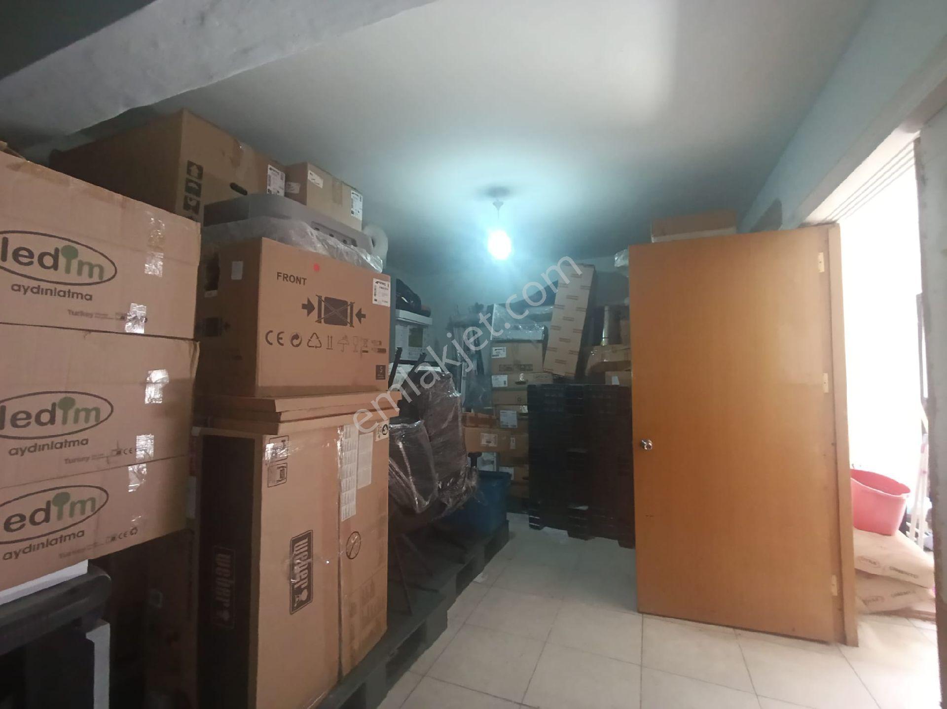 Kavacık Merkezde 110 M Depo Ofis - Görsel 13