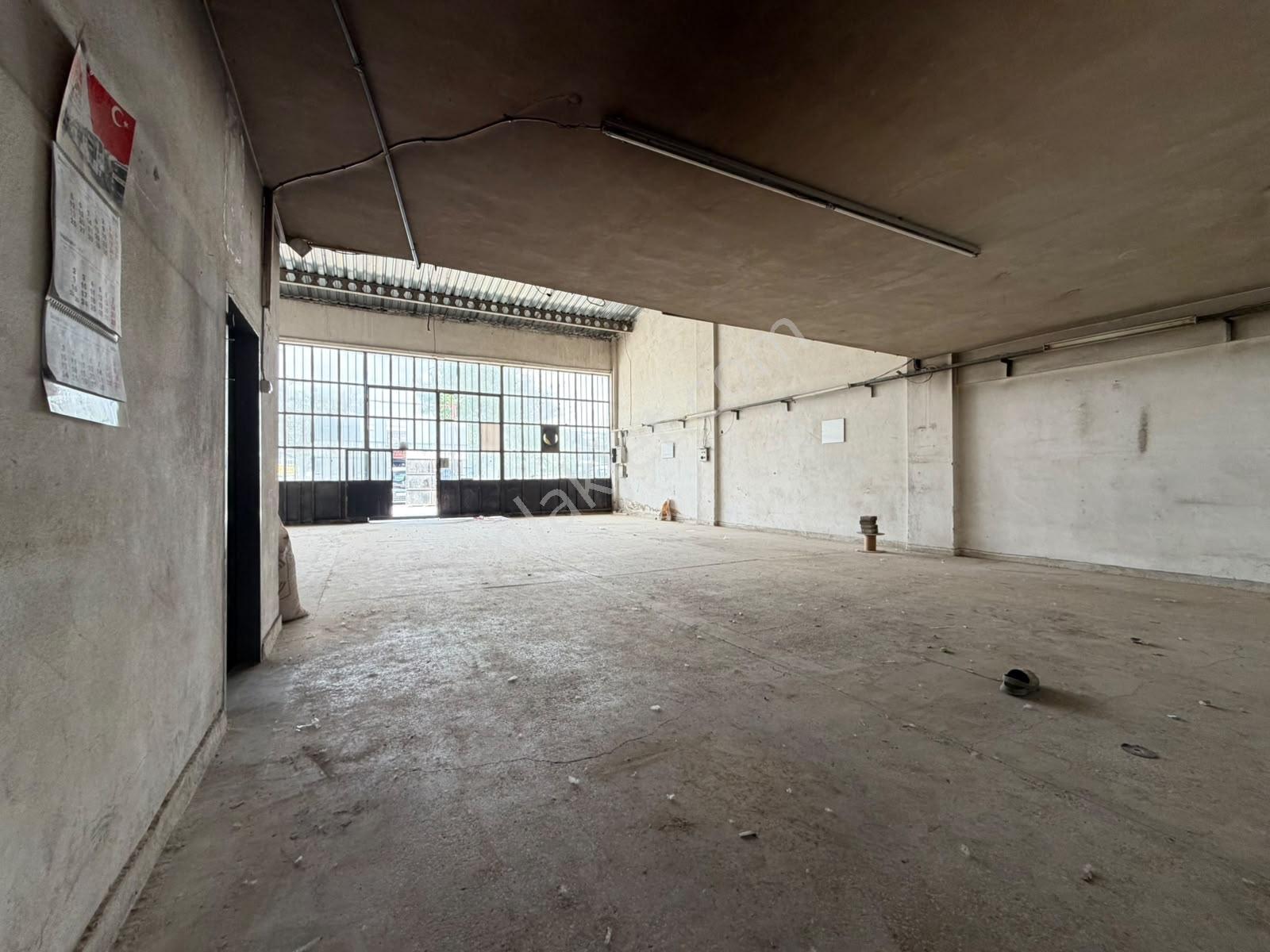 Engin Emlak'tan Karacaören Sanayi Sitesinde 350m2 Kiralık Dükkan - Görsel 15