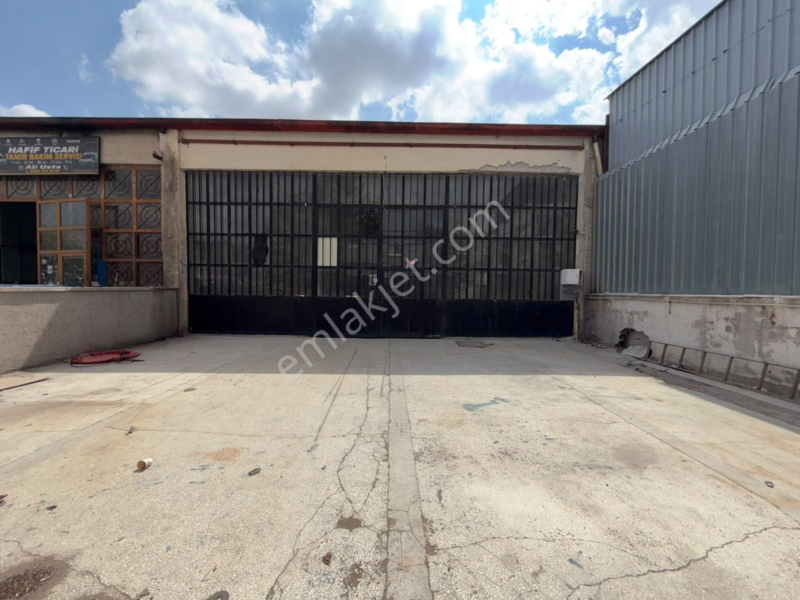 Engin Emlak'tan Karacaören Sanayi Sitesinde 350m2 Kiralık Dükkan - Görsel 4