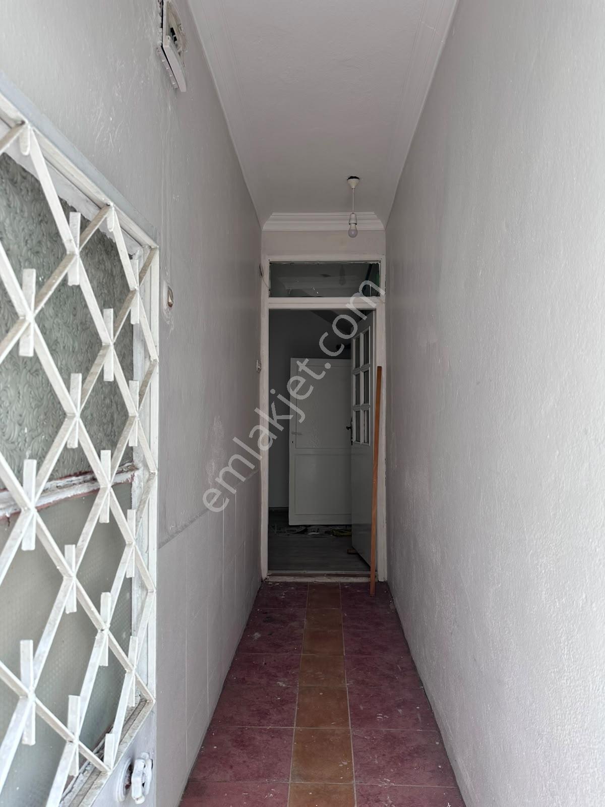 Çirişhanede Aile Apartmanında 3+1 Kiralık Daire - Görsel 13