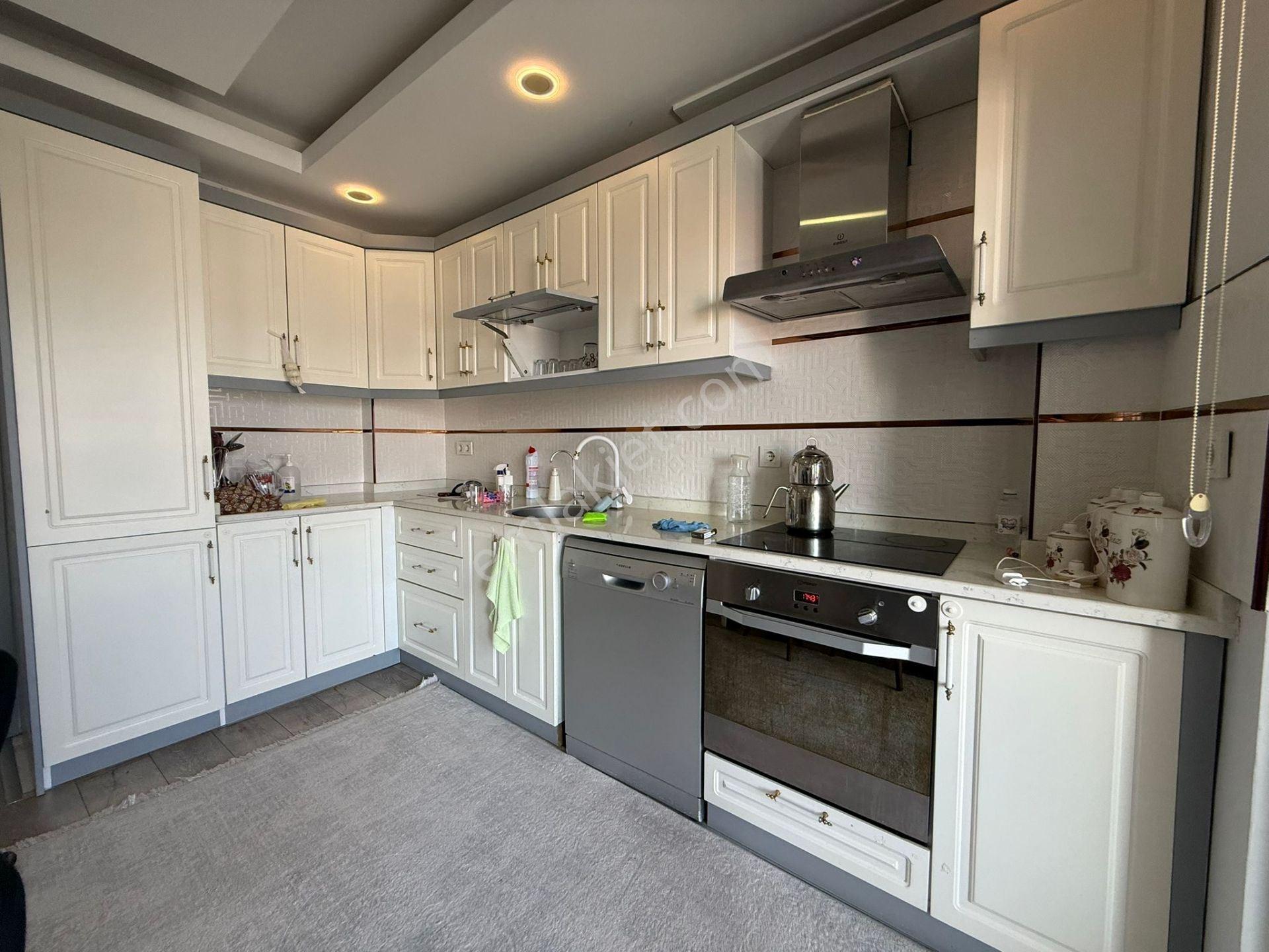 Dalaman Merkez Atatürk Caddesi'nde Ful Eşyalı 4+1 Çatı Dubleksi | 175 M² | Krediye Uygun - Görsel 22