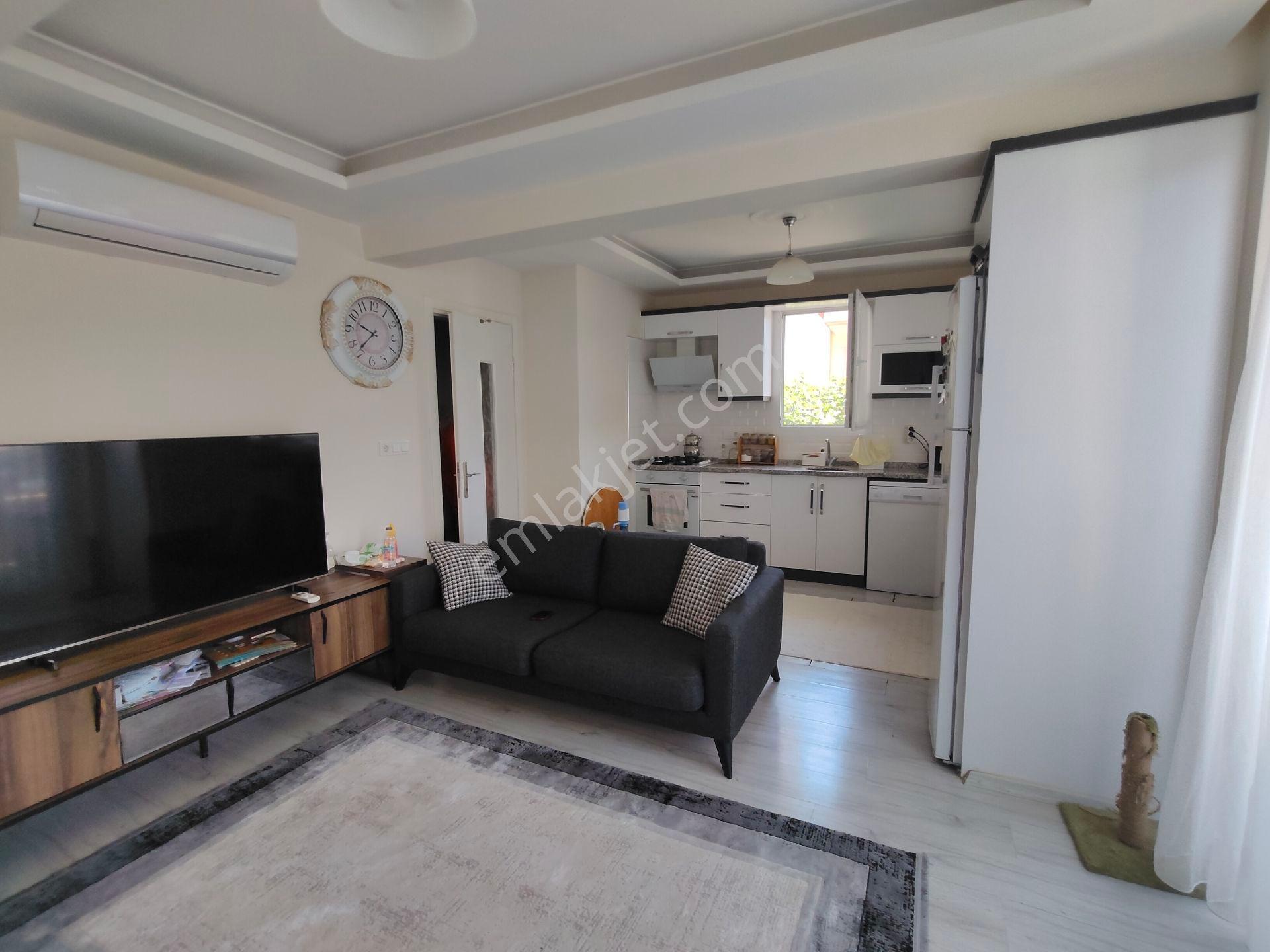 🏡 Seydikemer Menekşe Mahallesi’nde Tam Merkezi Konumda Satılık 4+1 Daire!📍