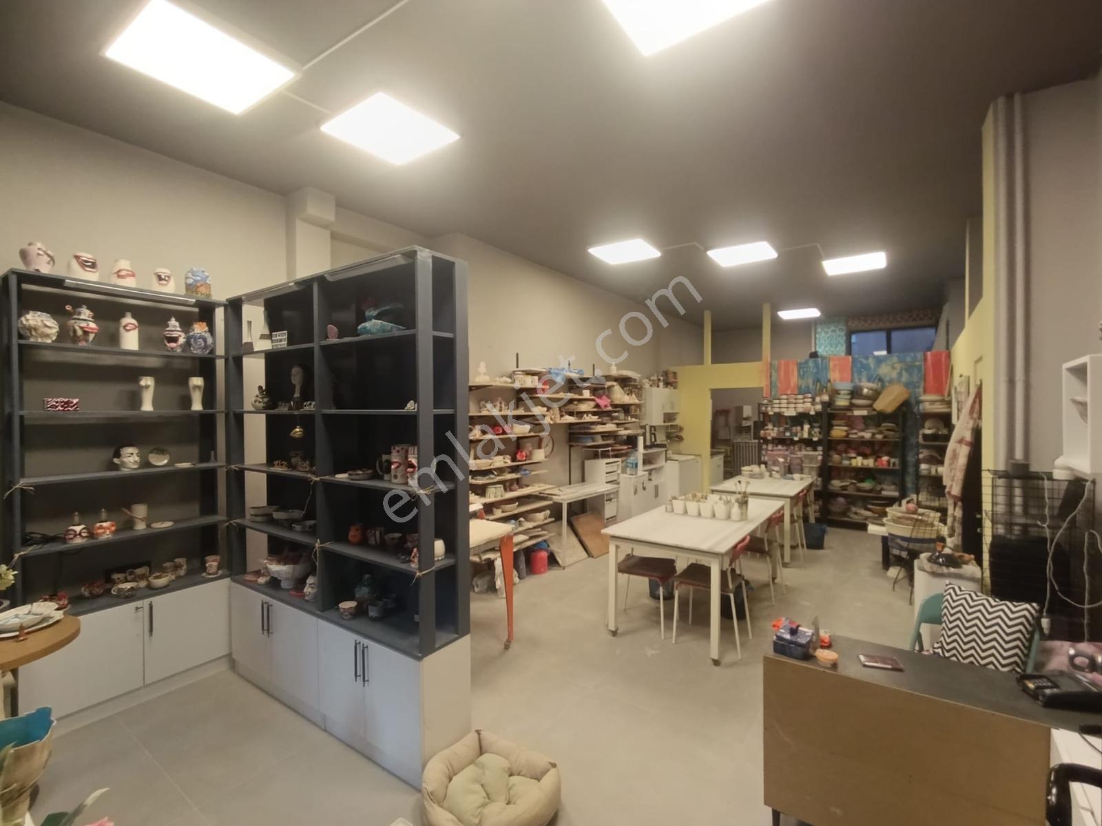 Kozyatağı'nda Kozzy Avm Ve Minibüs Yoluna Yakın Satılık Dükkan - Görsel 26