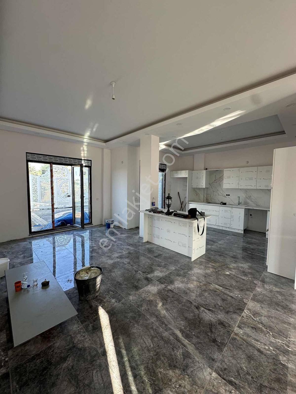 Müstakil Havuzlu 5+1 Lüks Villa Kısa Süreliğine... - Görsel 3