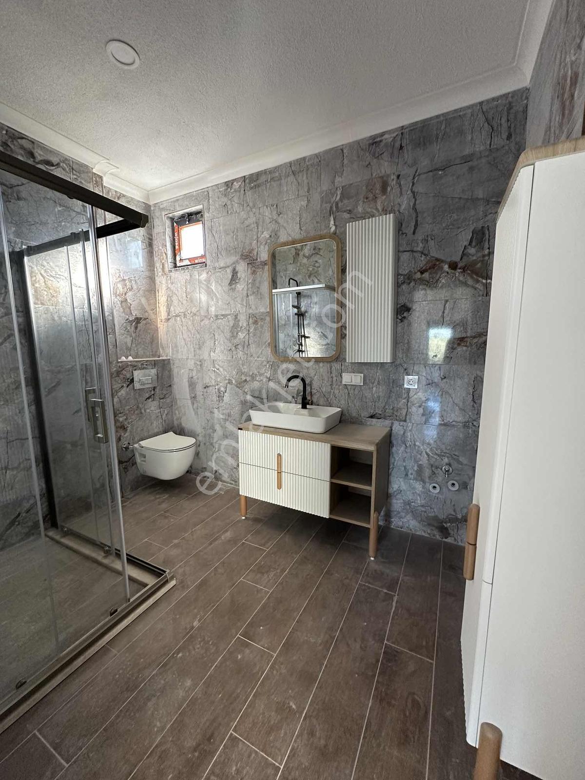 Müstakil Havuzlu 5+1 Lüks Villa Kısa Süreliğine... - Görsel 9
