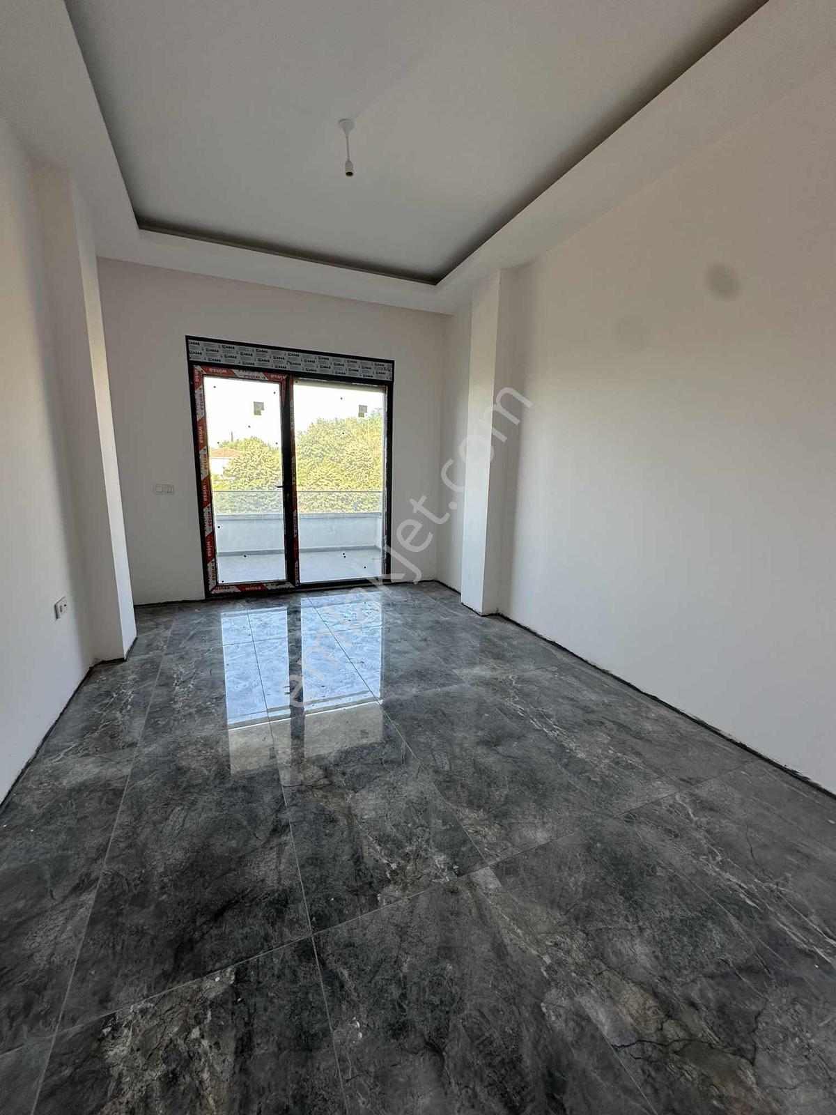 Müstakil Havuzlu 5+1 Lüks Villa Kısa Süreliğine... - Görsel 24