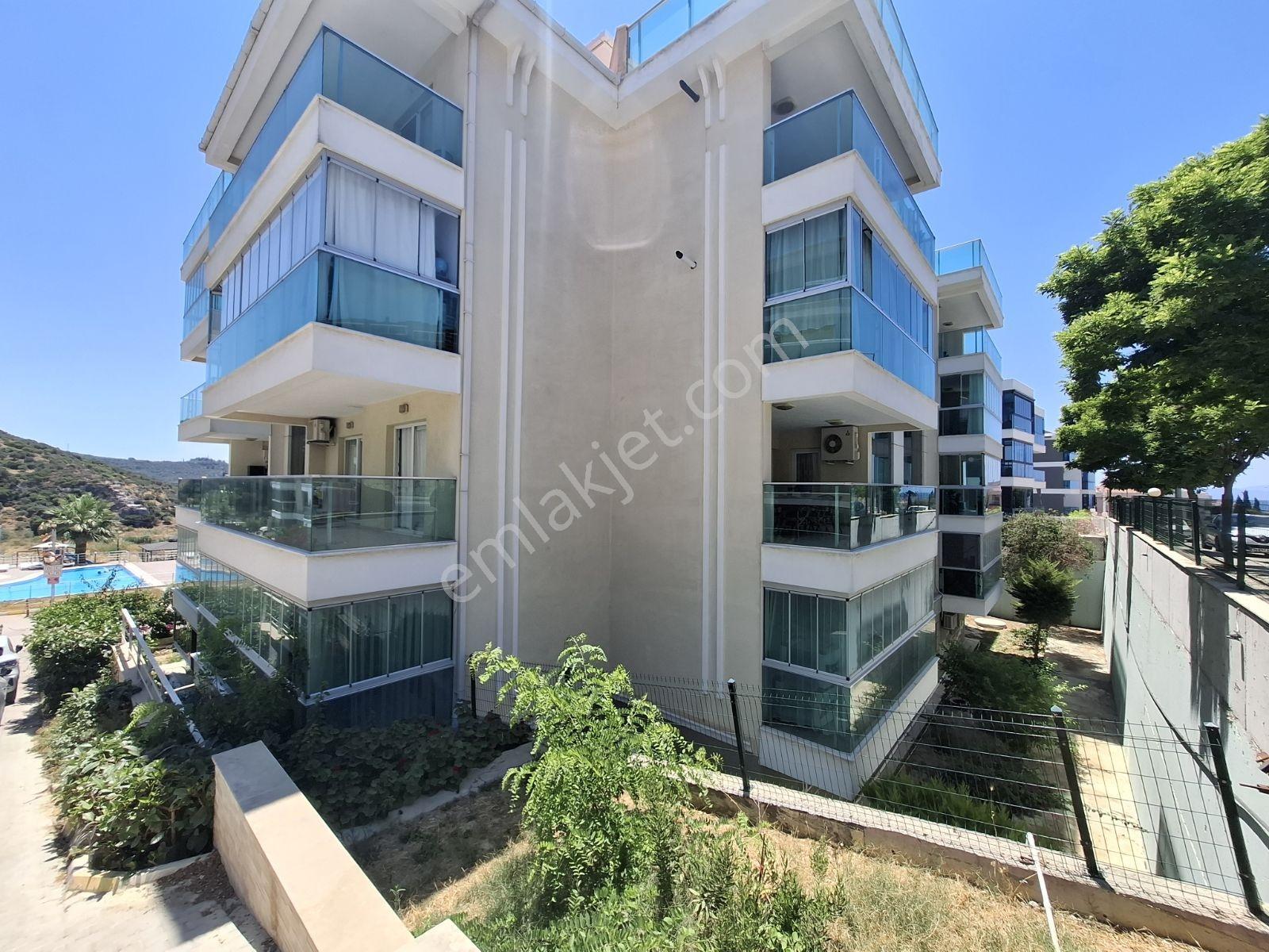 Kuşadası Ege Mahallesinde Satılık Masrafsız 3 Oda 1 Salon Daire - Görsel 34