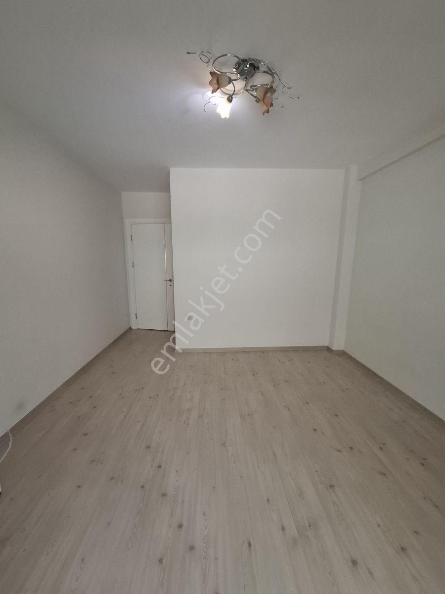 Kuşadası Ege Mahallesinde Satılık Masrafsız 3 Oda 1 Salon Daire - Görsel 16