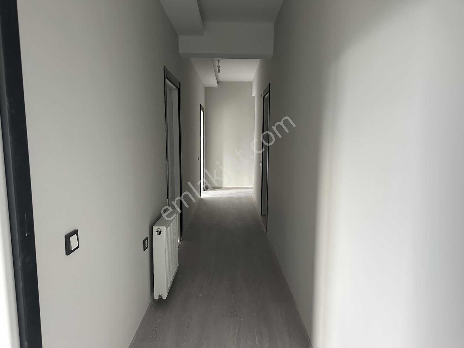 Deka Gayrimenkul'den Çobanözü Satılık Mutfaksalon Ayrı 2+1 Daire - Görsel 15