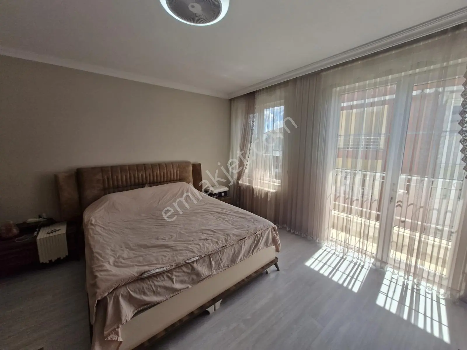 Göktürk Çeşmebaşı Cad.220m Asansörlü Otoparklı 5+1 Dubleks - Görsel 5