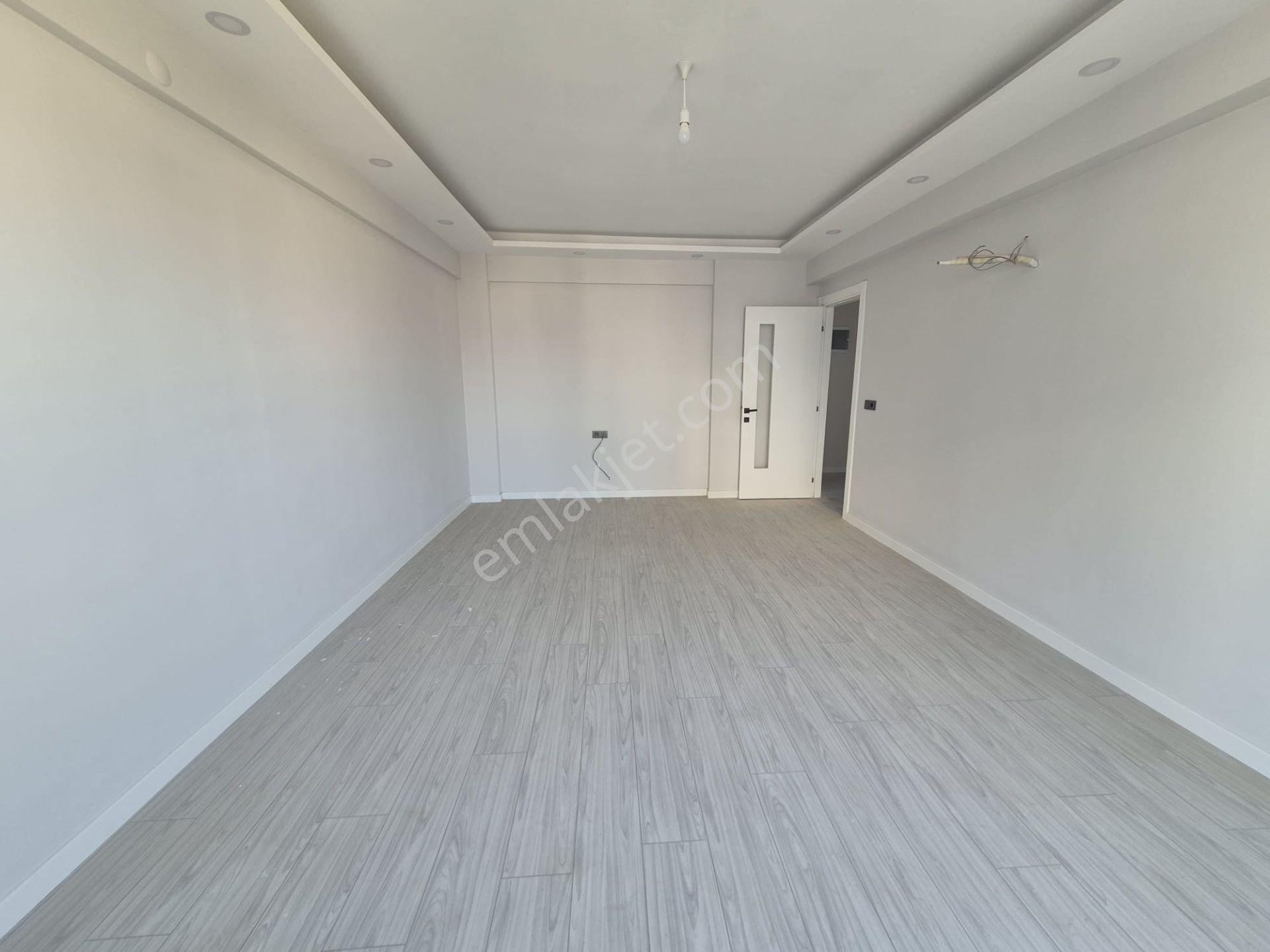 Yıldıztepe'de Prestijli Sitede Sıfır 3+1 Ön Cephe Köşe Daire - Görsel 7