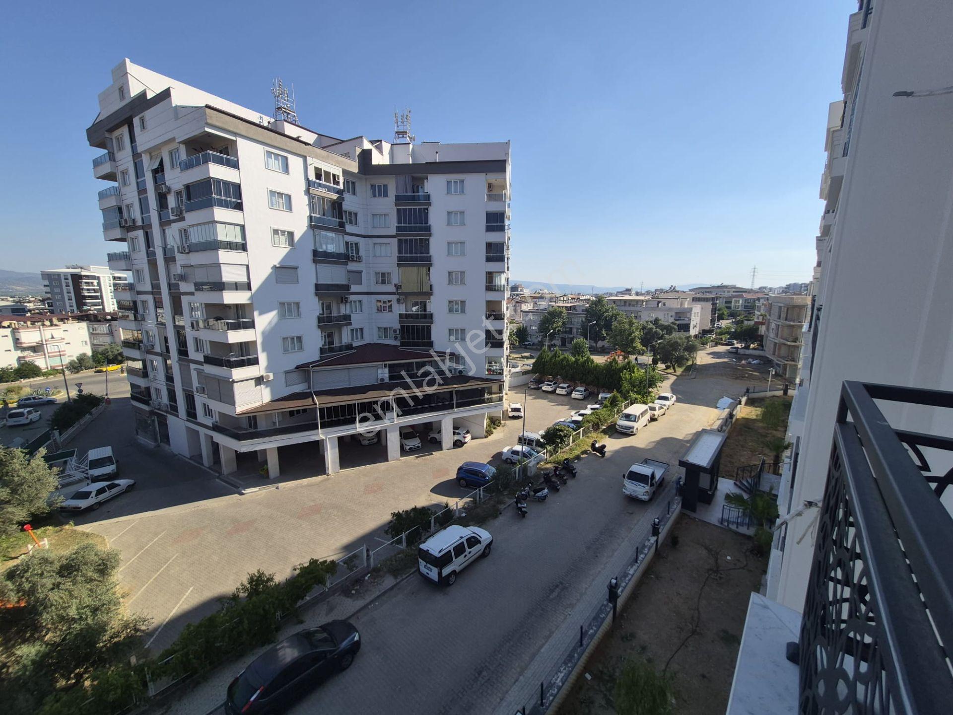 Yıldıztepe'de Prestijli Sitede Sıfır 3+1 Ön Cephe Köşe Daire - Görsel 29