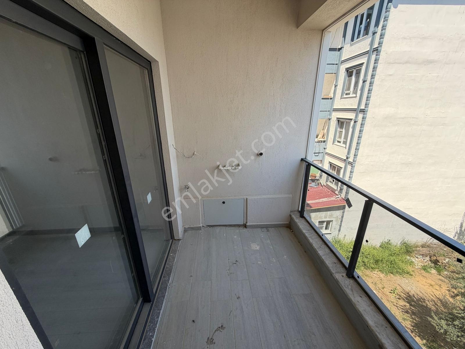 Parstan Eroğlanda Sıfır Arakat Geniş Asansörlü Lüks 2+1 - Görsel 15