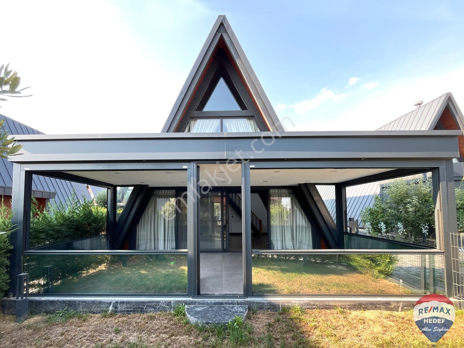 Remax Akın Seyhan Dan Satılık A-frame Mimari Dubleks Villa - Görsel 13
