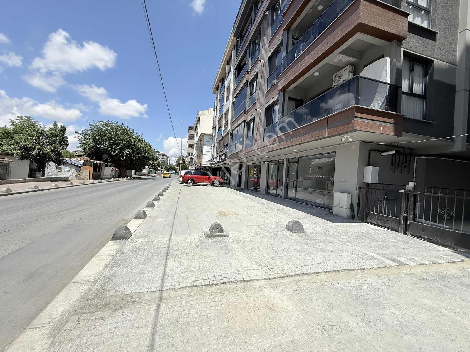 Cennet Mah.ana Cadde Üstünde Her İş Alanına Uygun Dükkan - Görsel 6