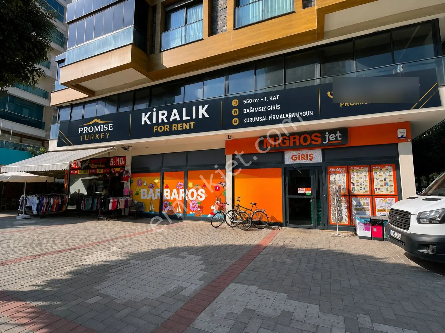 Alanya Mahmutlar'da Kiralık 550 M² Geniş Cepheli Mağaza - Görsel 3